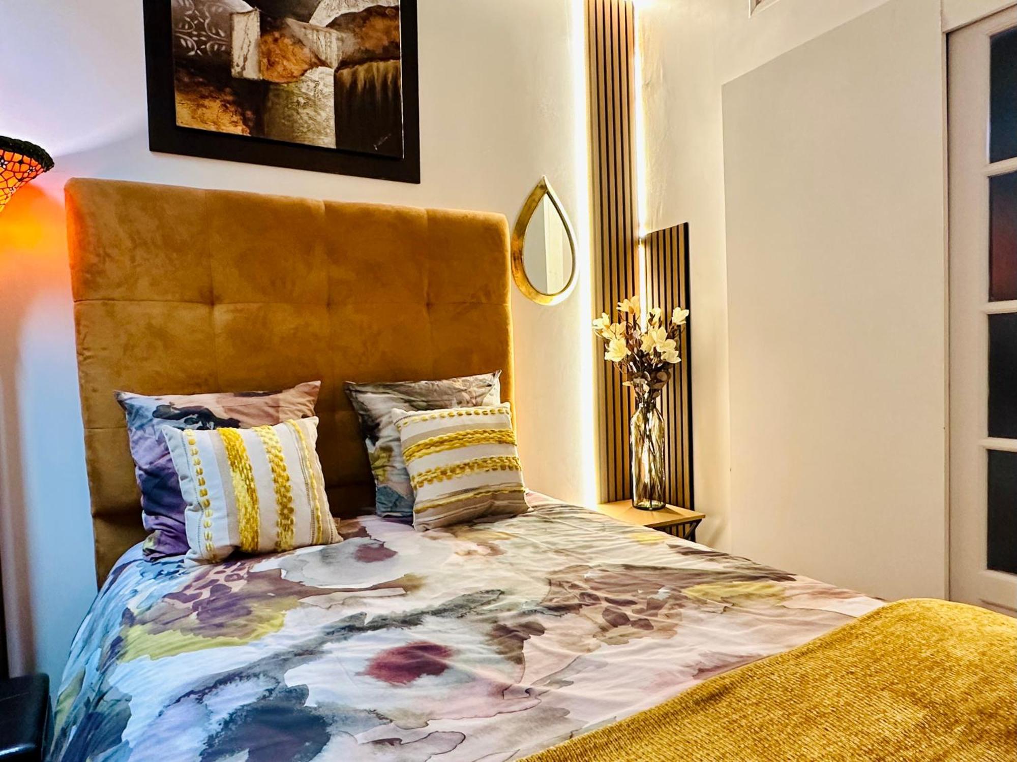 Studio Design By Kenzo Near Notre Dame Paris Luaran gambar