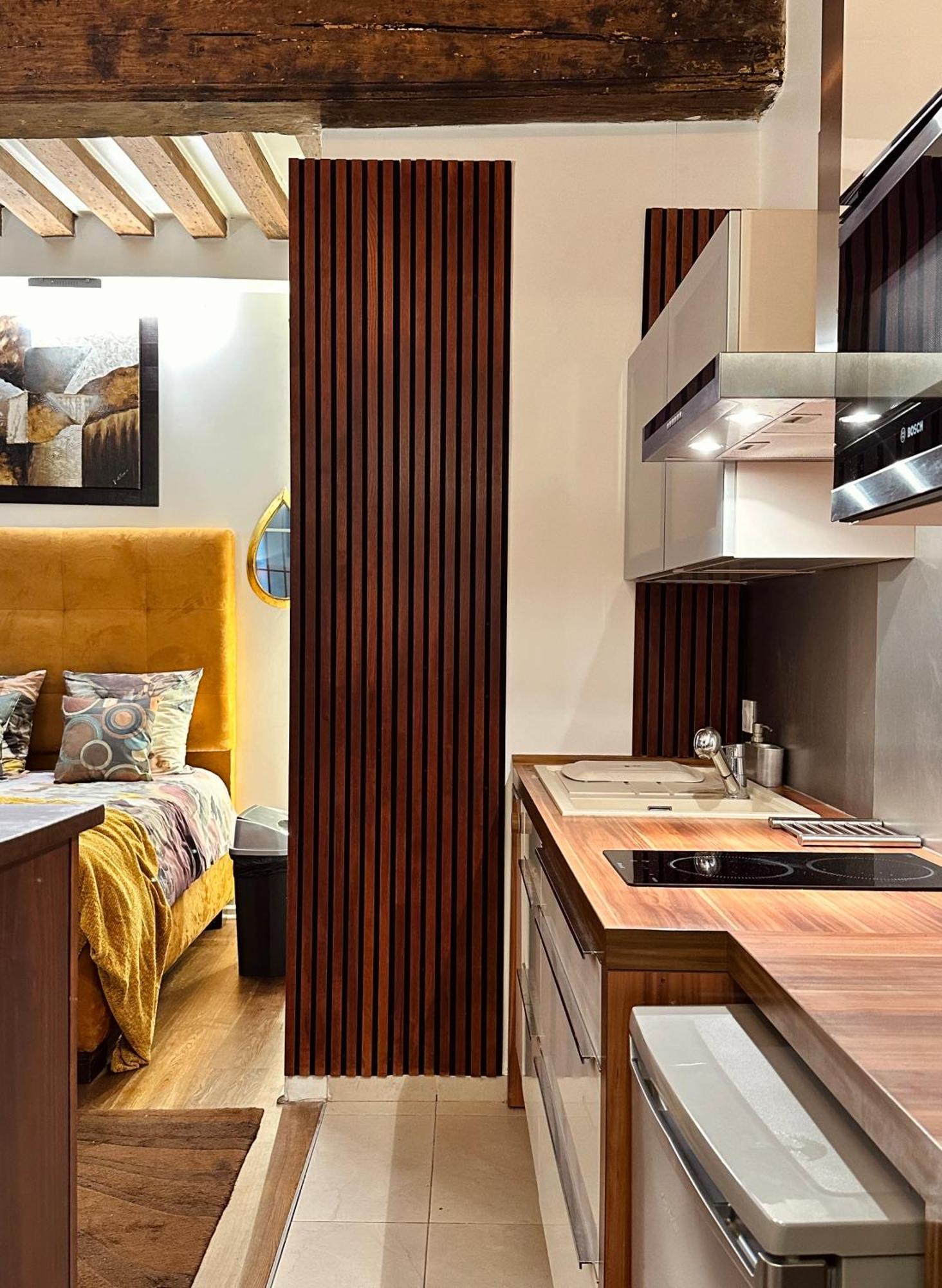 Studio Design By Kenzo Near Notre Dame Paris Luaran gambar